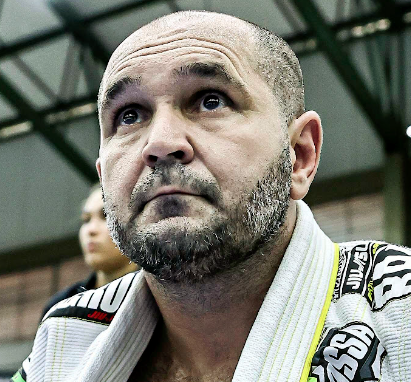 JEFERSON BUSSULA PINHEIRO